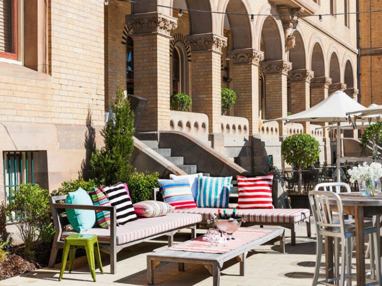 Customs House Newcastle Dog Friendly Pub 1 86 768x576