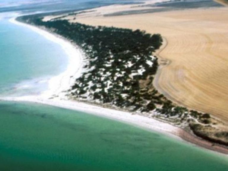 Fisherman Bay 86 768x576