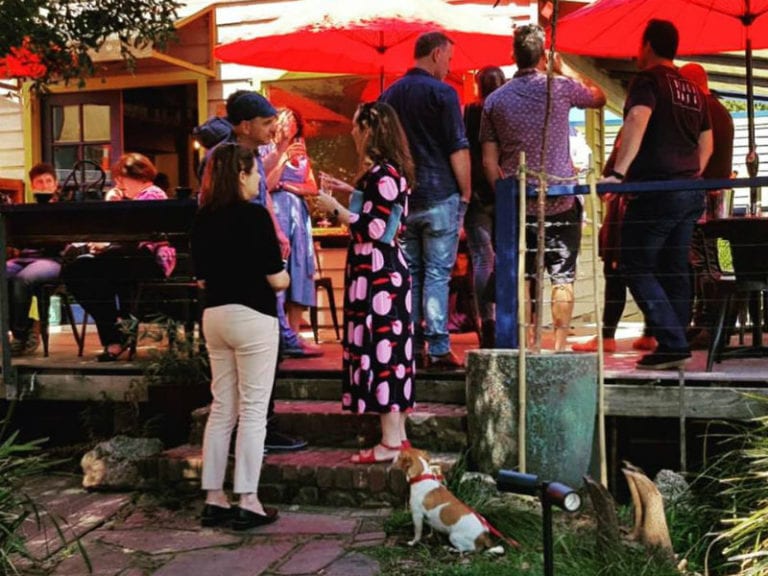 Kuzu Dog Friendly Bar 1 86 768x576