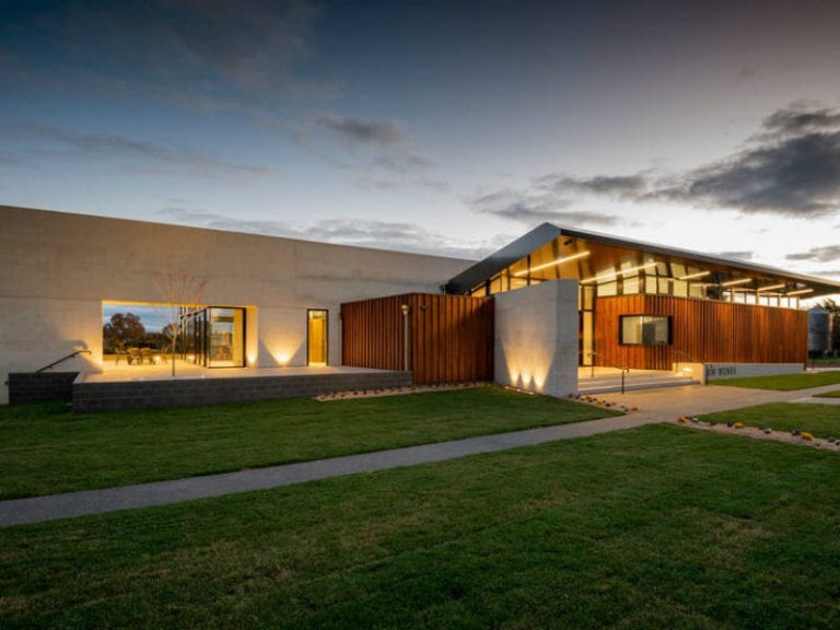 Shaw Vineyard Dog Friendly Winery 86 768x576