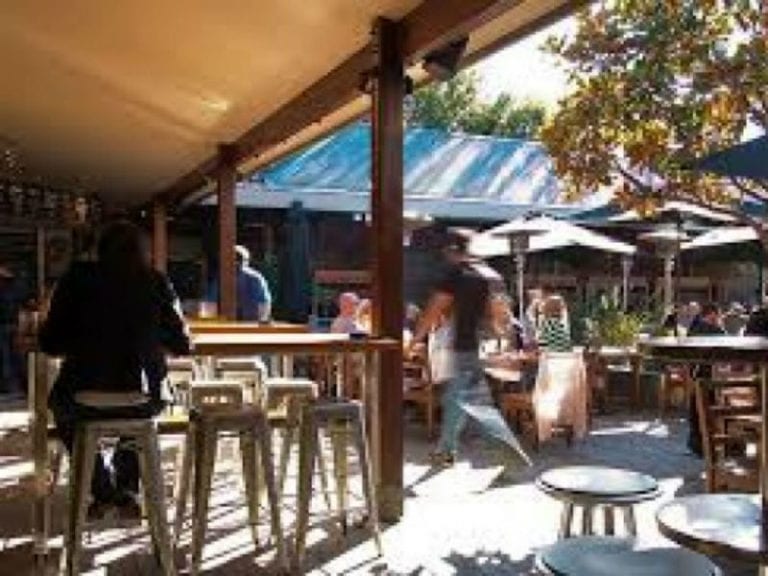 Albion Hotel Singleton 86 768x576