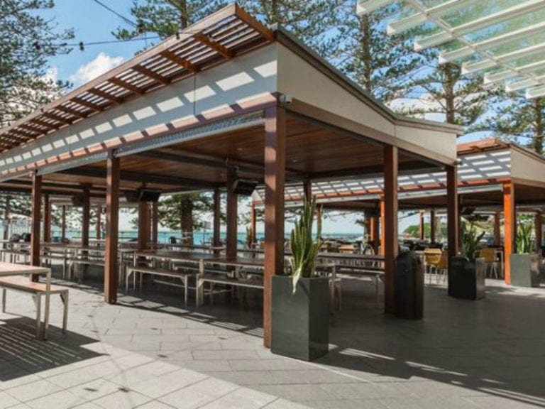 Florida Beach Bar 86 768x576