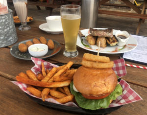 FDAC2B49 7417 419B 9CA4 600714EDBD6B 300x235