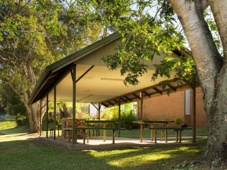 Greenacres Caravan 86 768x576