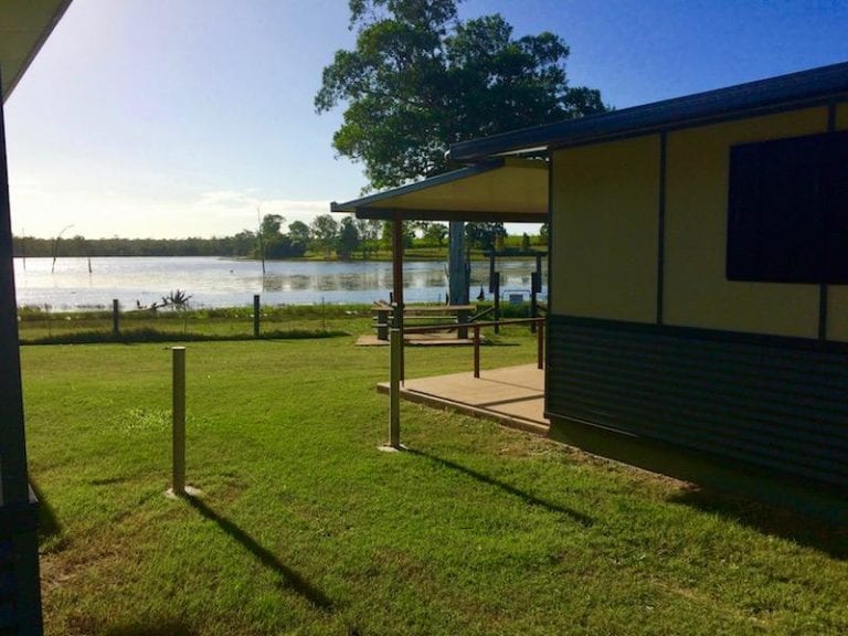 Lake Redbrook Holiday Retreat 86 768x576