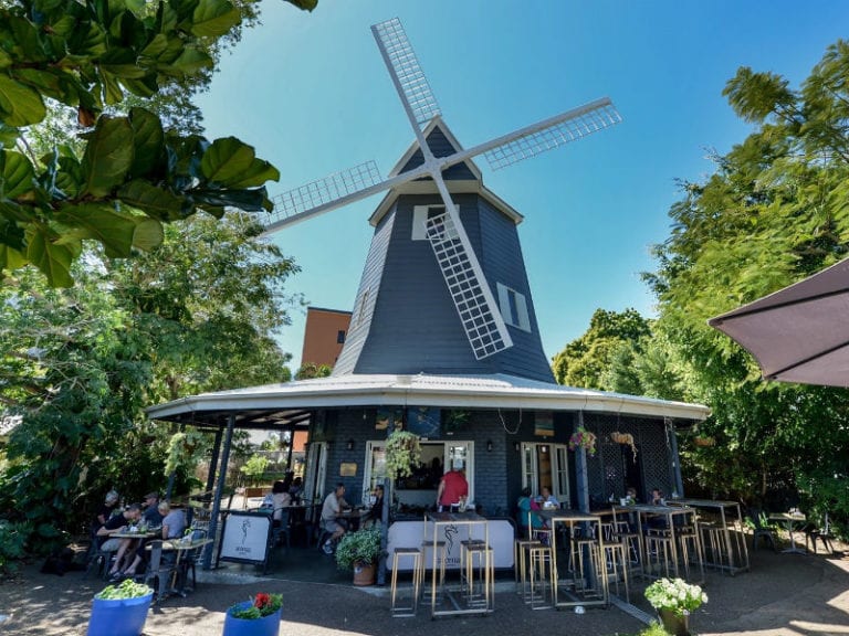 Windmill Cafe 1 86 768x576