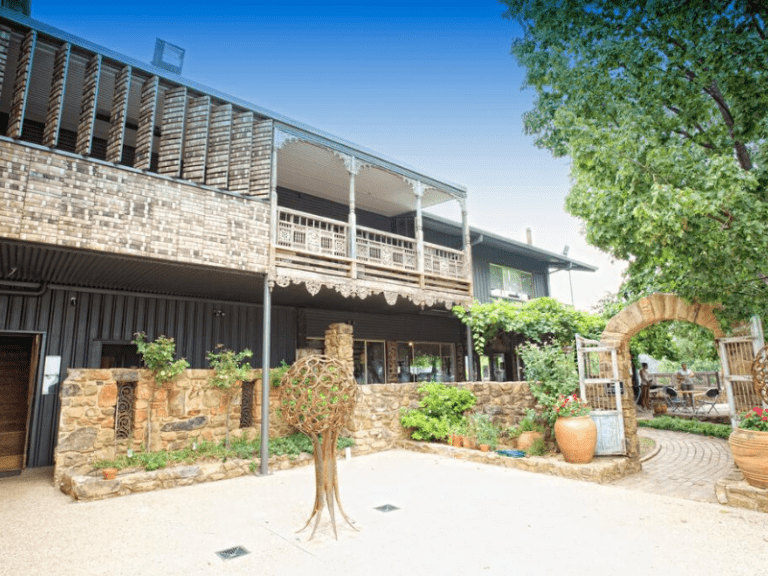 Feathertop Winery 768x576