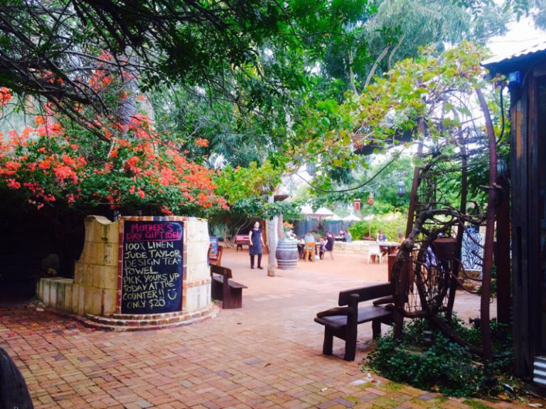 Taylors Art Coffee House 768x576