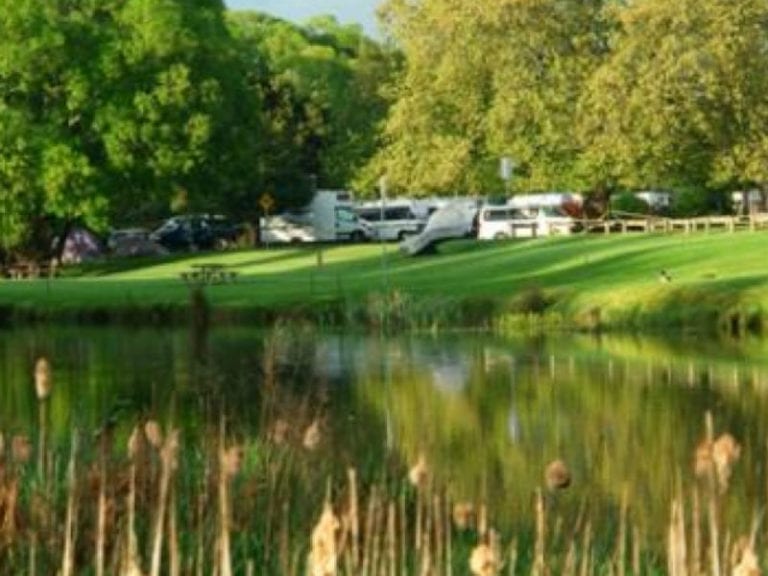 deloraine apex caravan park 8 6 768x576