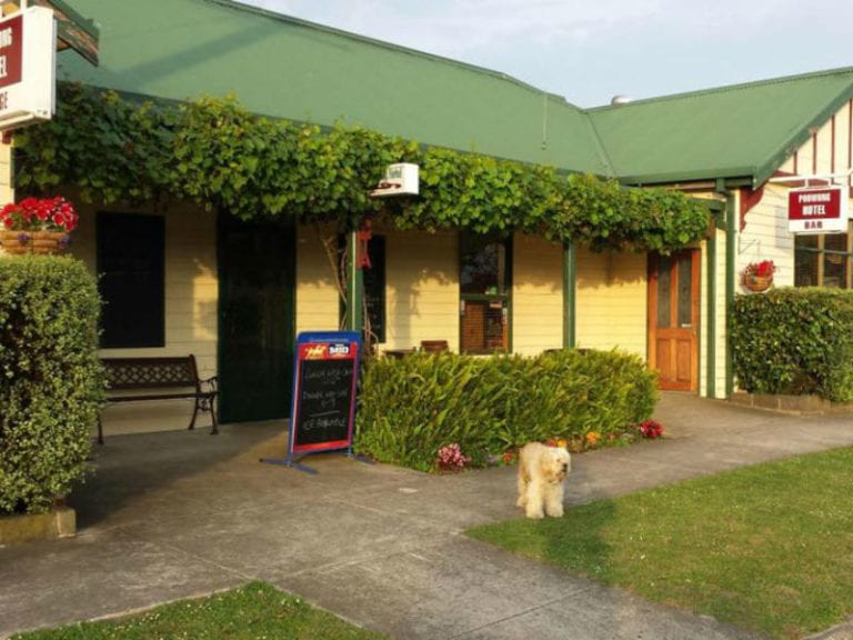 Poowong Hotel 86 768x576