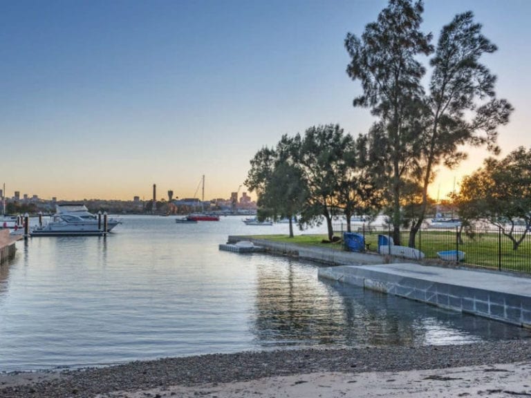 St Georges Crescent 86 768x576