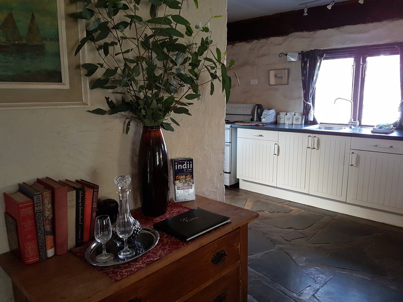 wuthering heights glen morris cottage dog friendly accommodation 2