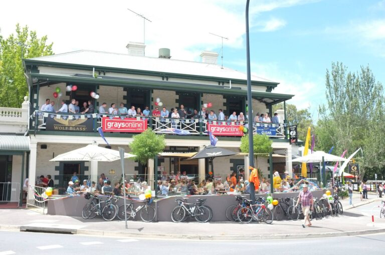 Aldgate Pump Hotel 1 768x510