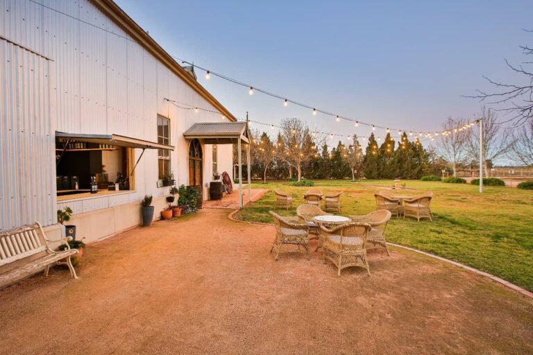 Vanden Estate 3 768x512