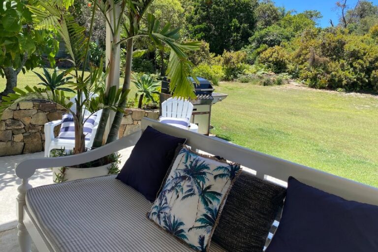 beach house byron dog friendly accommodation 1 96 768x512