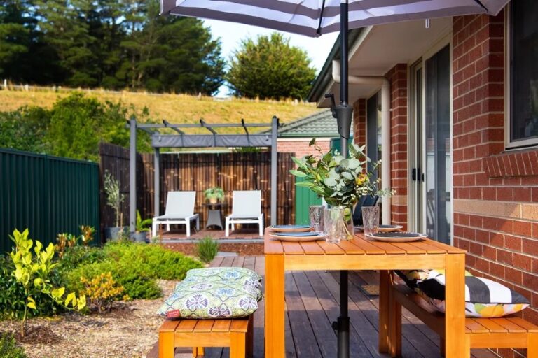 wayfarer cottage dog friendly accommodation 2 96 768x512