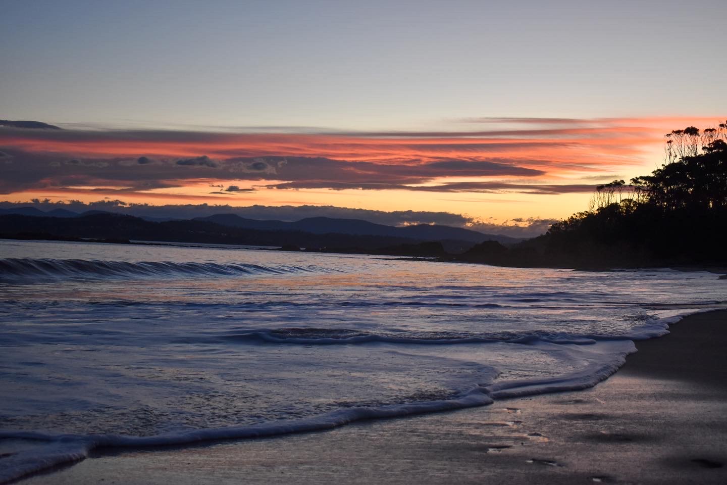 Location Shot - Sunsets at Maloneys Beach