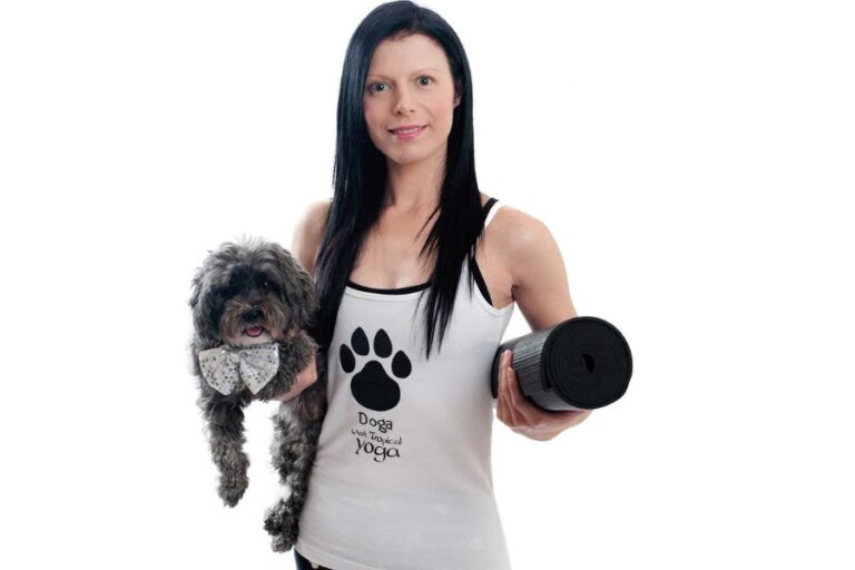 hot tropical yoga 4 768x512