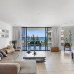 Burleigh Heads Accommodation 1BR Ocean View 1 150x150