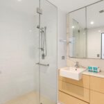 Burleigh Heads Accommodation 2BR Partial Ocean View 5 150x150