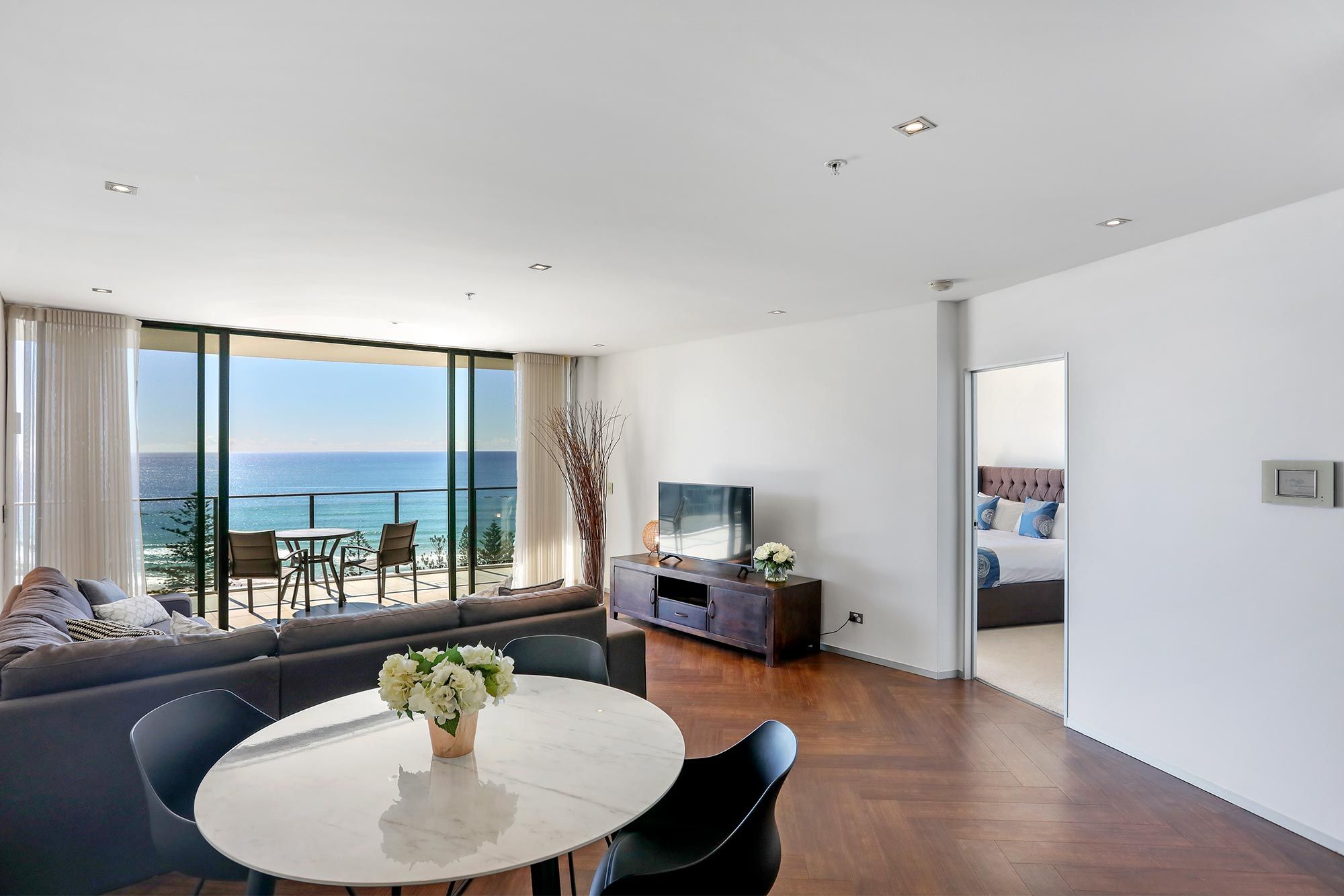 Burleigh Heads Accommodation 2BR Superior 2