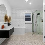 Cottage On A Large Sunny Block 6 150x150