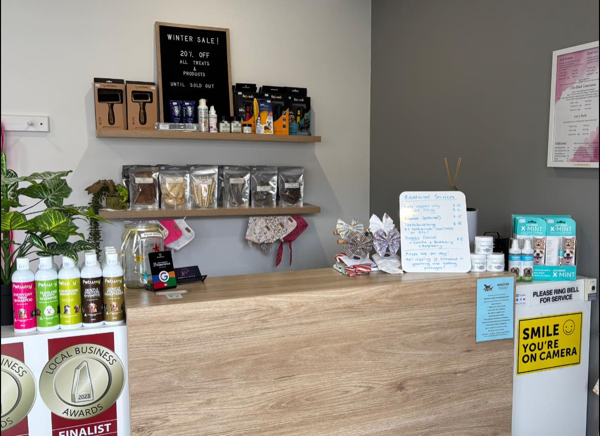 Emmas Little Groom Room 6