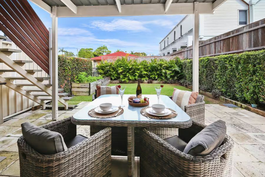 Pawfect Coastal Escape NEW 107