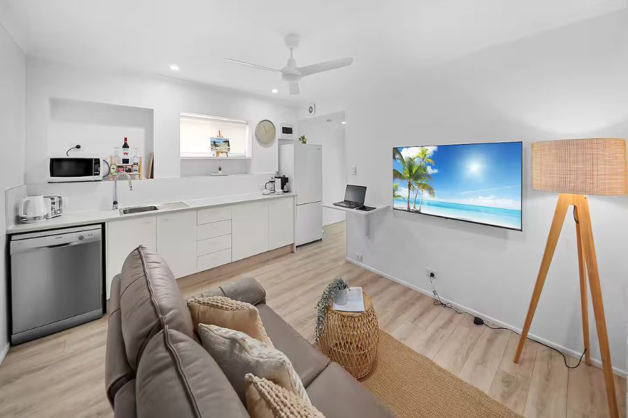 Popular Central Studio NEW SET 100