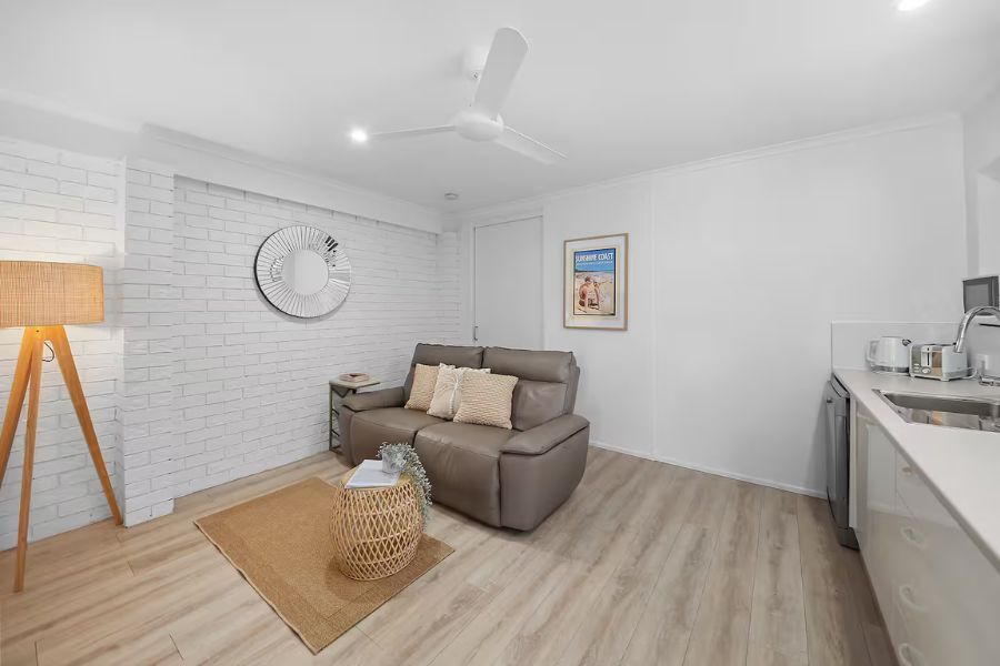 Popular Central Studio NEW SET 106