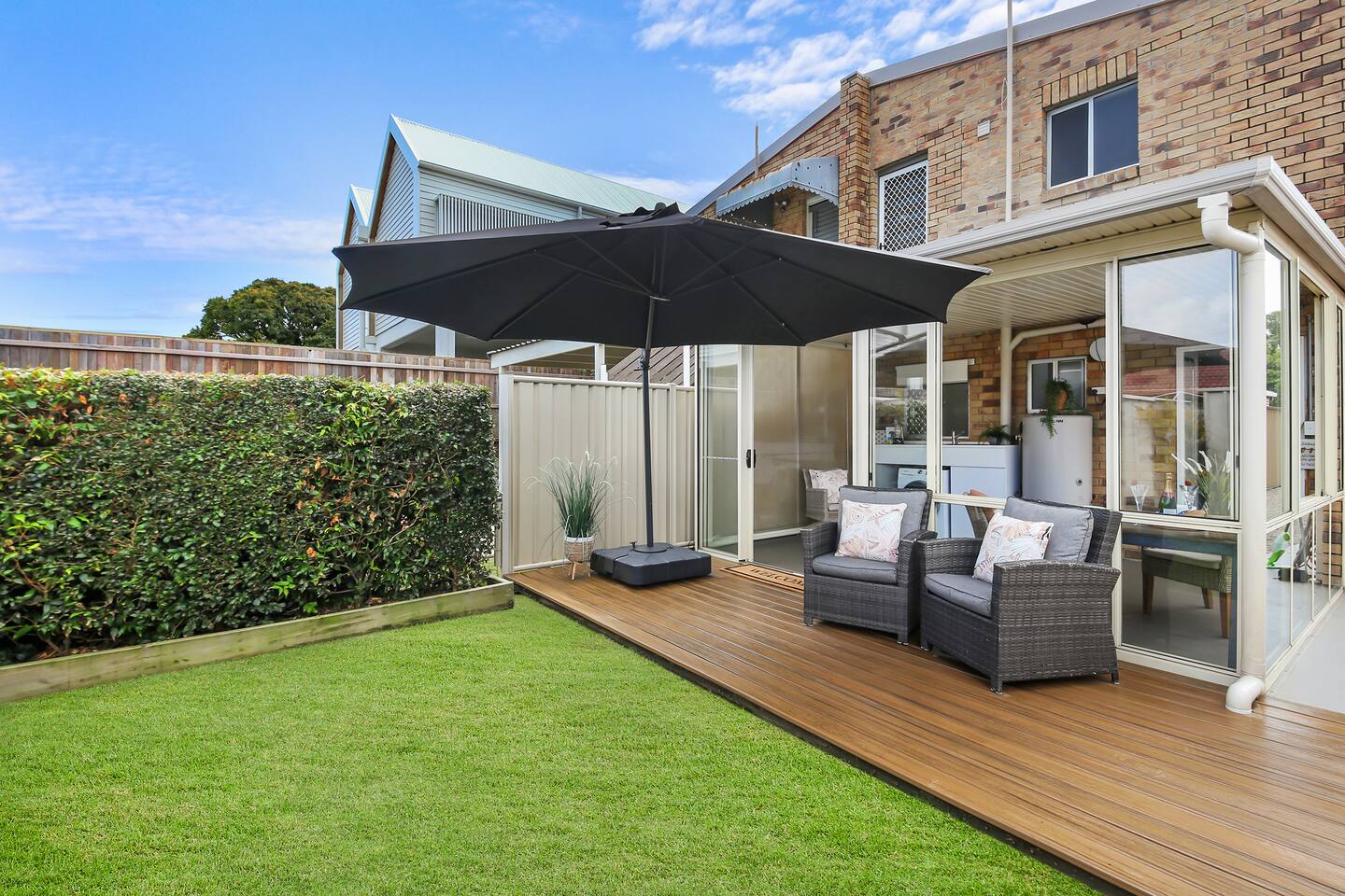 Popular Central Studio NEW SET 20