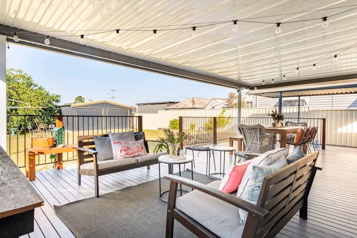 Flamingo House 10