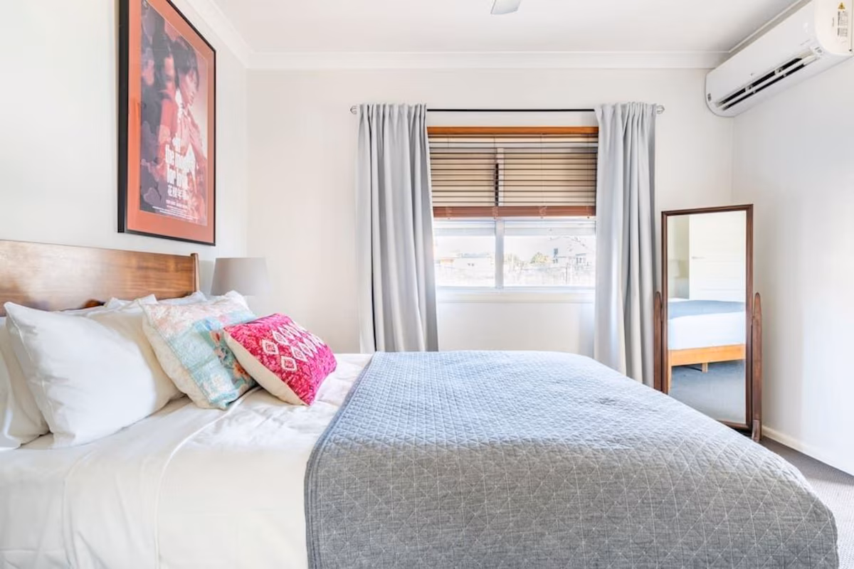 Flamingo House 14