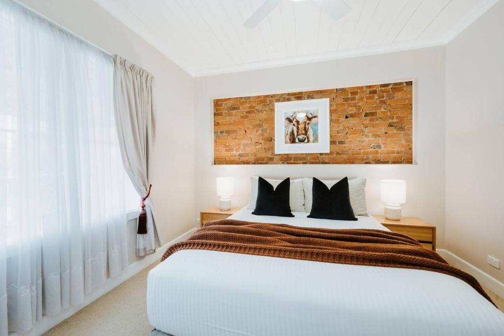 Percys Cottage 2