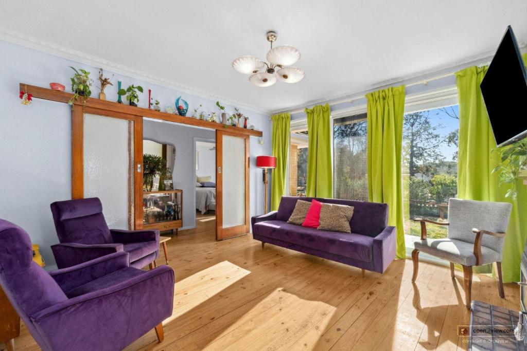 1960s Theme House 1