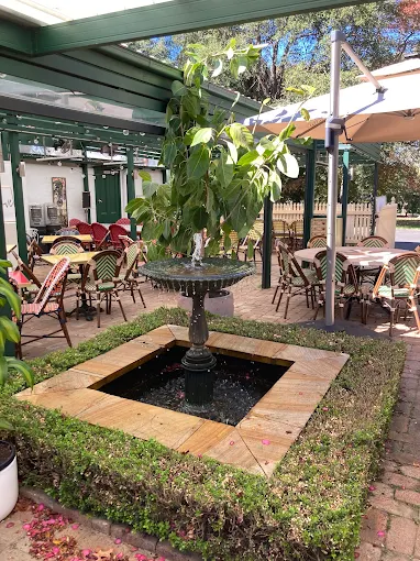 Gardeners Lodge Roseville 4
