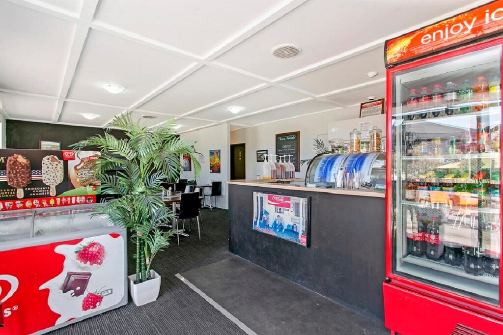 Ocean Crest Cafe 2